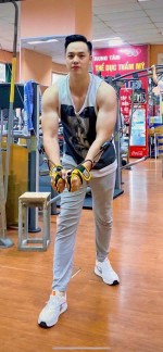 hậu