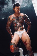 Hùng xăm trổ